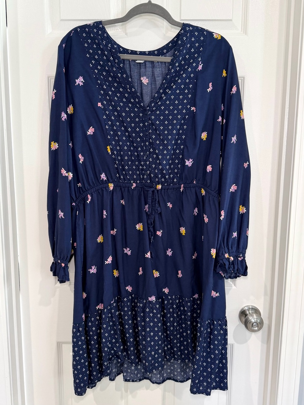 Old Navy Navy Blue Floral Bohemian Long-Sleeve Tiered Dress Women XL Babydoll